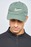 Gorro casual  verde nike talla S 137