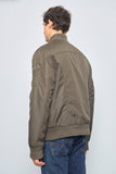 Bomber casual  verde levis talla Xl 104