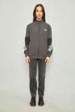 Cortaviento casual  gris  adidas talla L 700