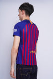 Polera Print bicolor nike Talla L 3
