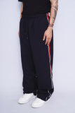 Buzo negro reebok Talla XL 2