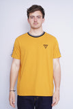 Polera mostaza guess Talla L 1