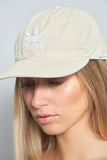 Gorro casual  beige  adidas talla M 832