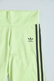 Short casual  verde  adidas talla S 228