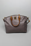Cartera/Mochila gris topo Dooney  And Bourke Talla TU Image 0