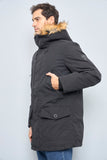 Parka casual  negro guess talla M 551