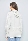 Cortaviento casual  blanco lululemon talla S 594