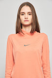 Polera casual  naranjo nike talla S 243