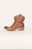 Bota casual  café frye talla 40 228