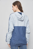 Cortaviento casual  azul  adidas talla S 360