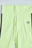 Short casual  verde  adidas talla S 228