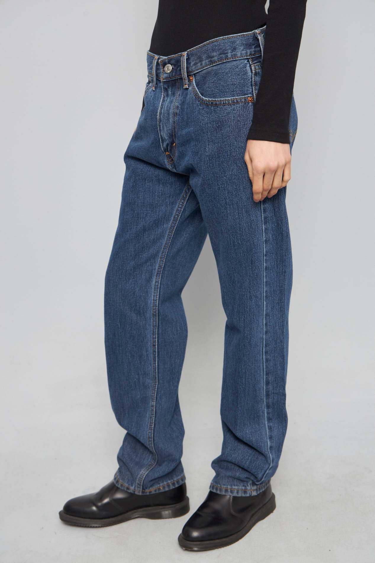 Jeans casual  azul levis talla 40 674