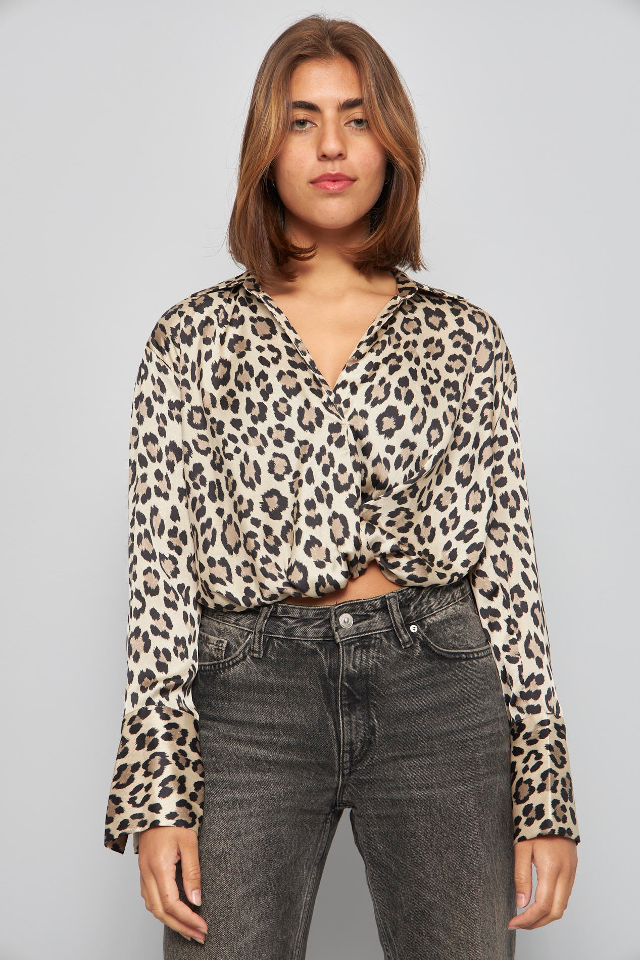 Blusa animales online zara